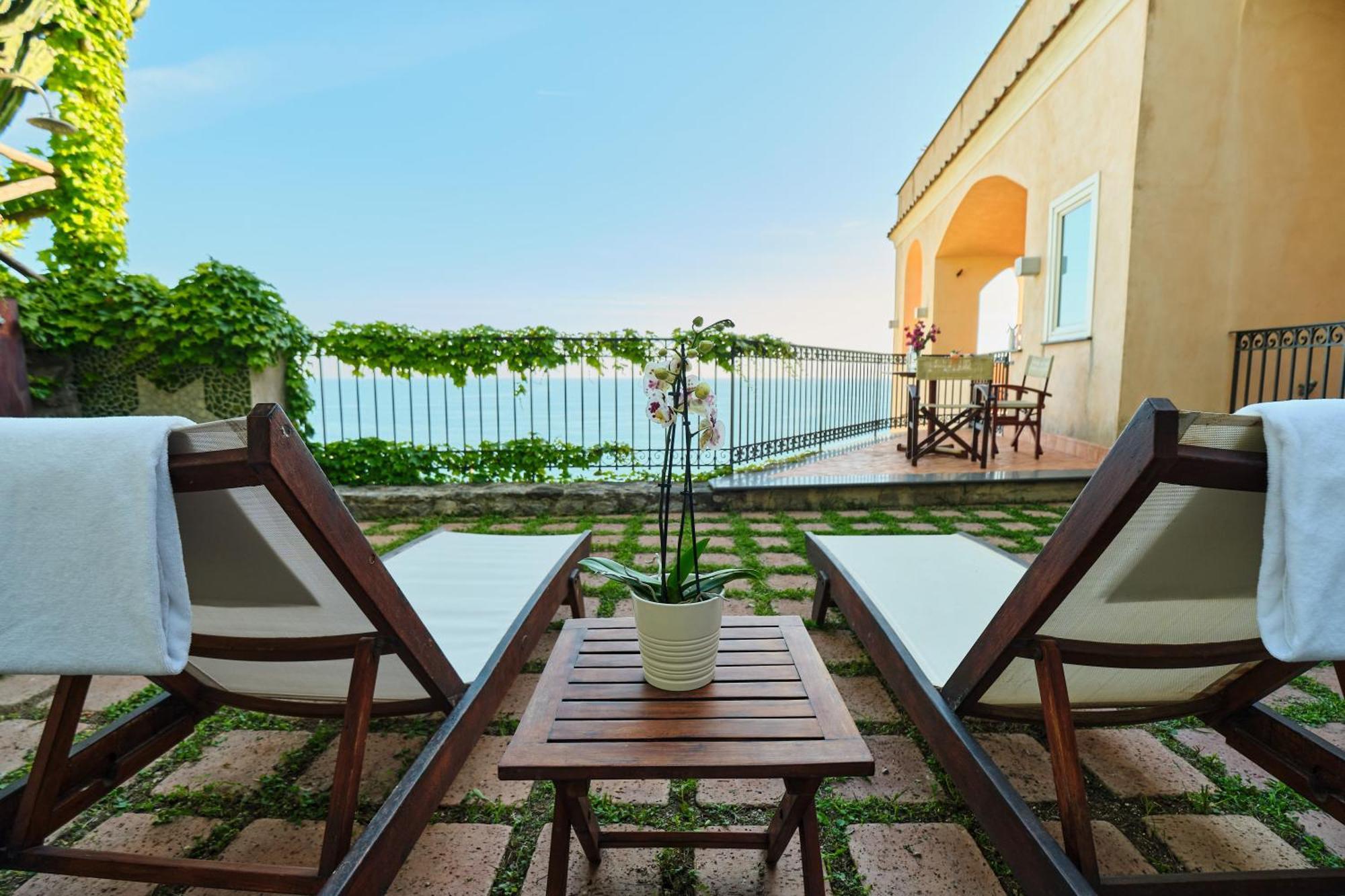 Hotel Botanico San Lazzaro Maiori Buitenkant foto